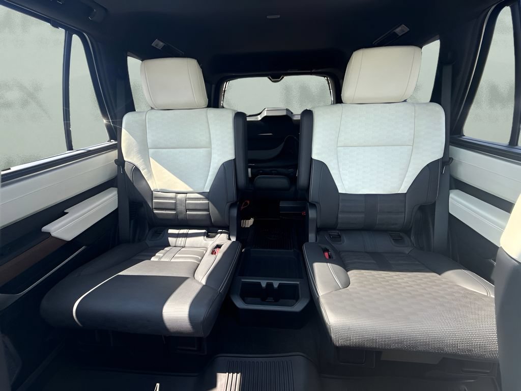 Used 2023 Toyota Sequoia Capstone AWD/4WD image 7