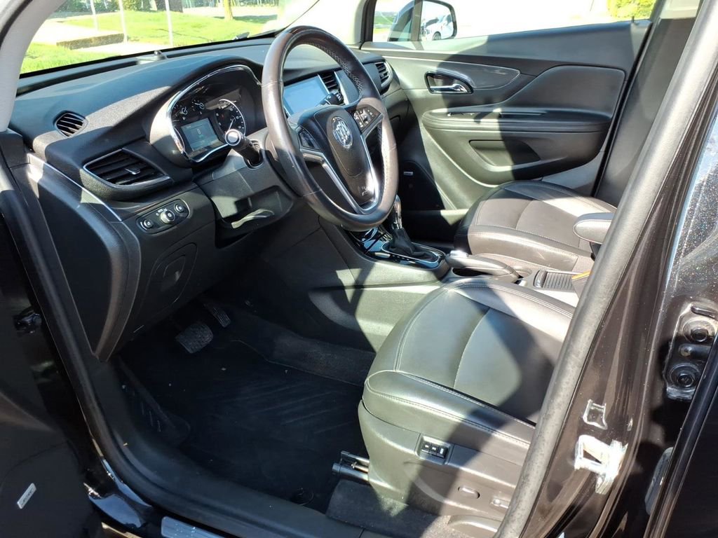 Used 2017 Buick Encore Premium w/ Experience Buick Package FWD image 10