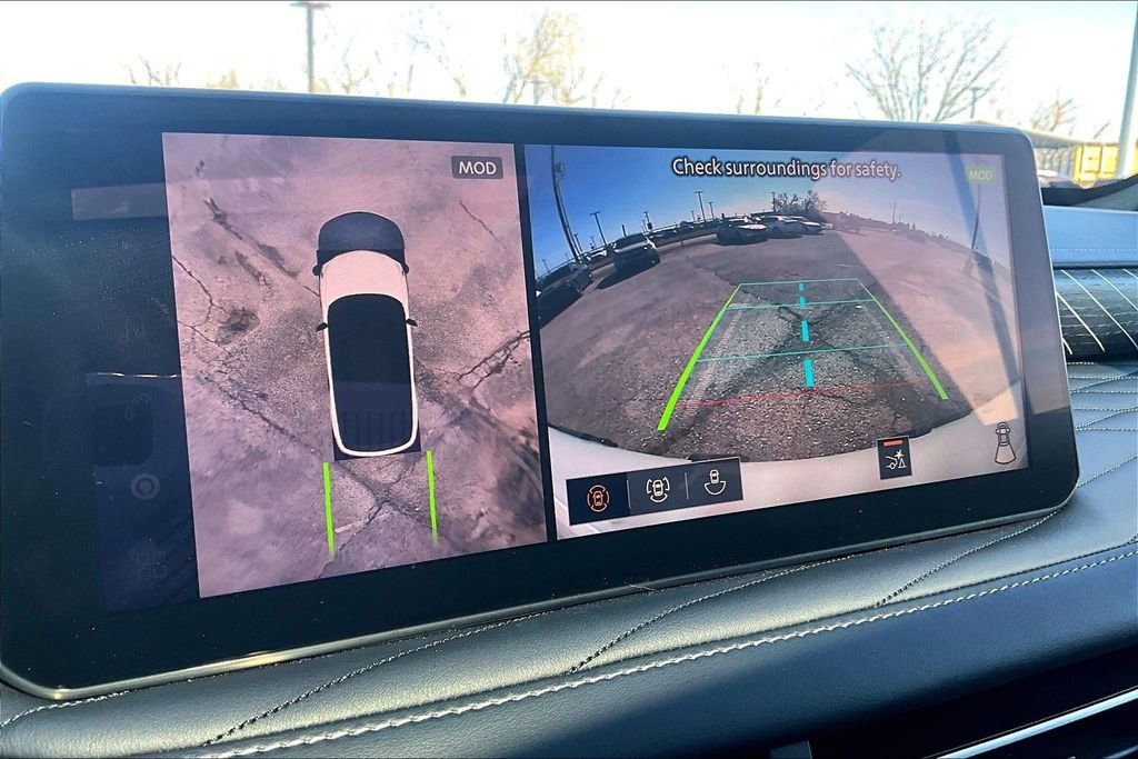 Used 2026 INFINITI QX60 Autograph w/ Dark Cargo Package image 31