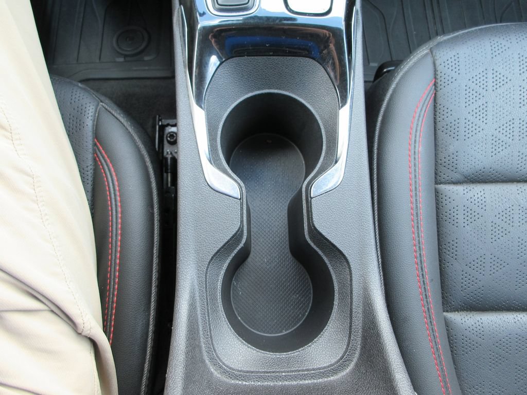 Certified 2023 Chevrolet Bolt EUV LT w/ Convenience Package FWD image 26