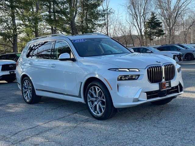 Used 2026 BMW X7 xDrive40i w/ Premium Package image 3