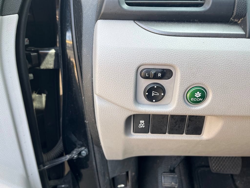 Used 2017 Honda Pilot EX image 11