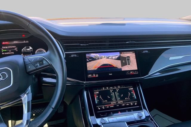 Used 2021 Audi Q8 Prestige w/ Prestige Package AWD/4WD image 6