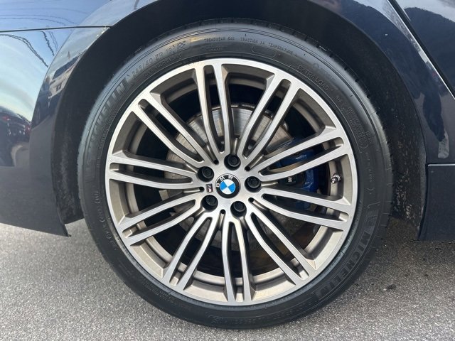 Used 2019 BMW M550i xDrive image 10