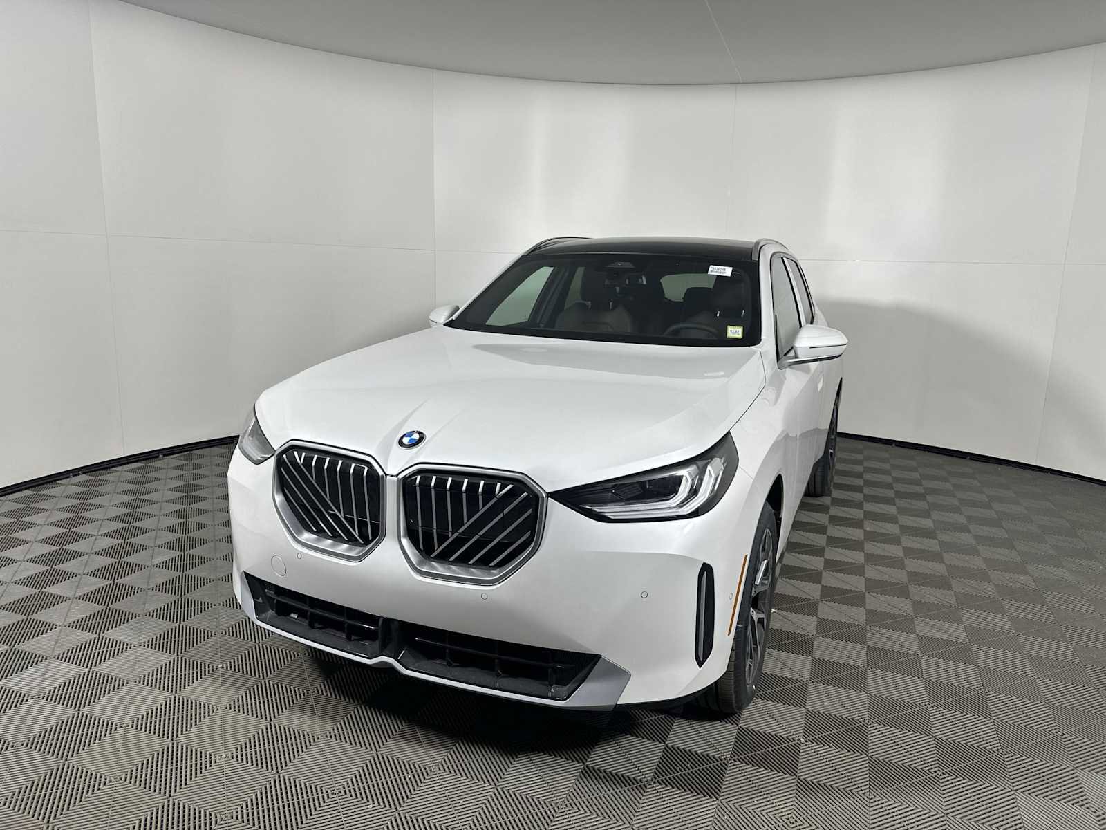 New 2026 BMW X3 xDrive30 w/ Convenience Package image 7