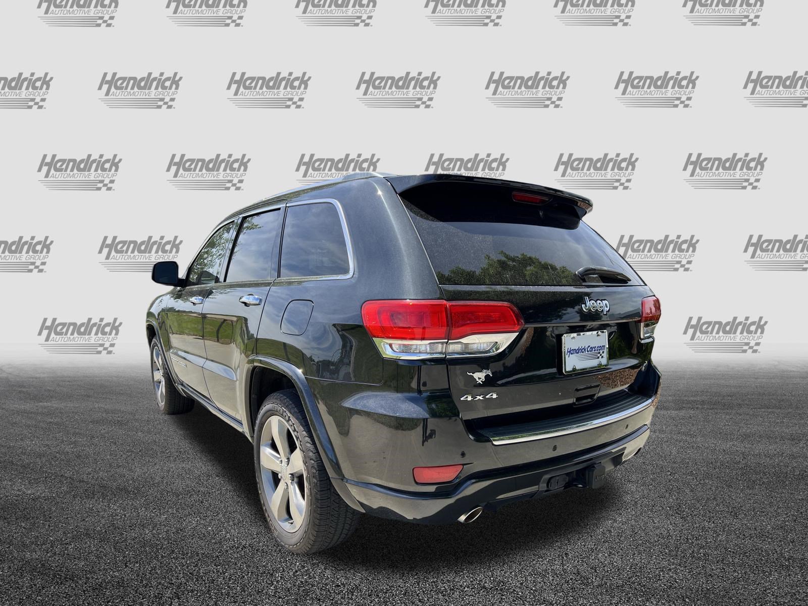 Used 2014 Jeep Grand Cherokee Overland w/ Advanced Technology Group AWD/4WD image 8