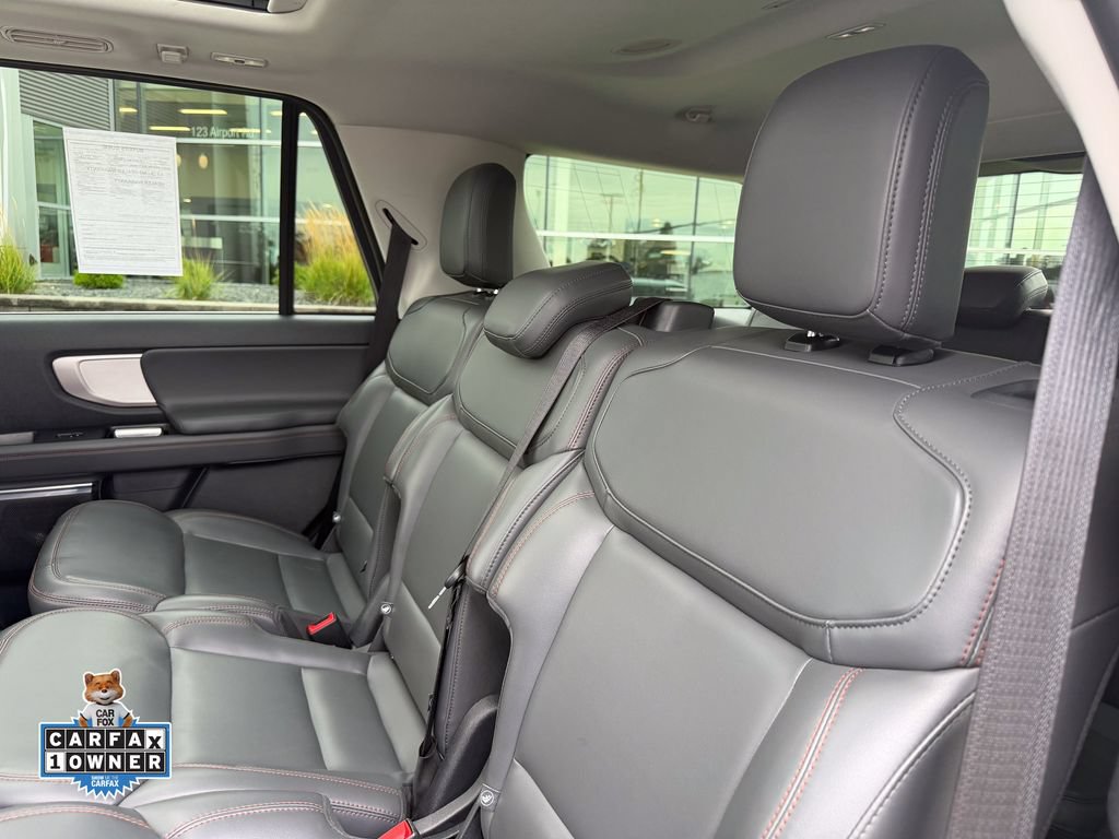 Certified 2025 Ford Expedition Active AWD/4WD image 14