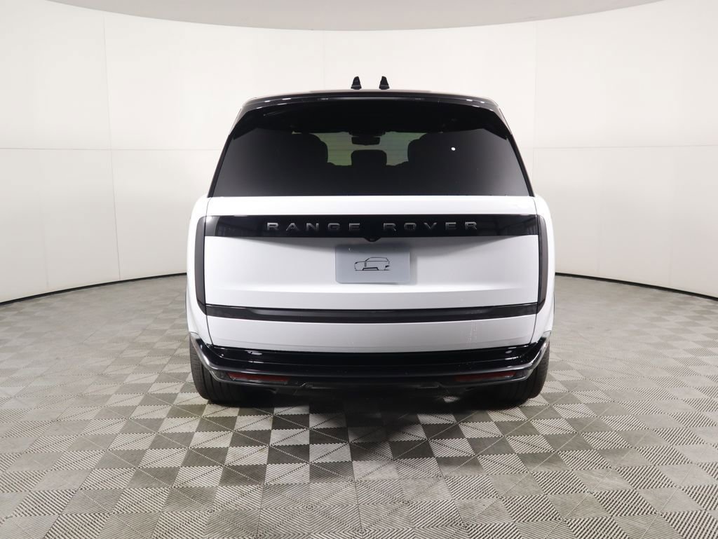 New 2026 Land Rover Range Rover SE image 6
