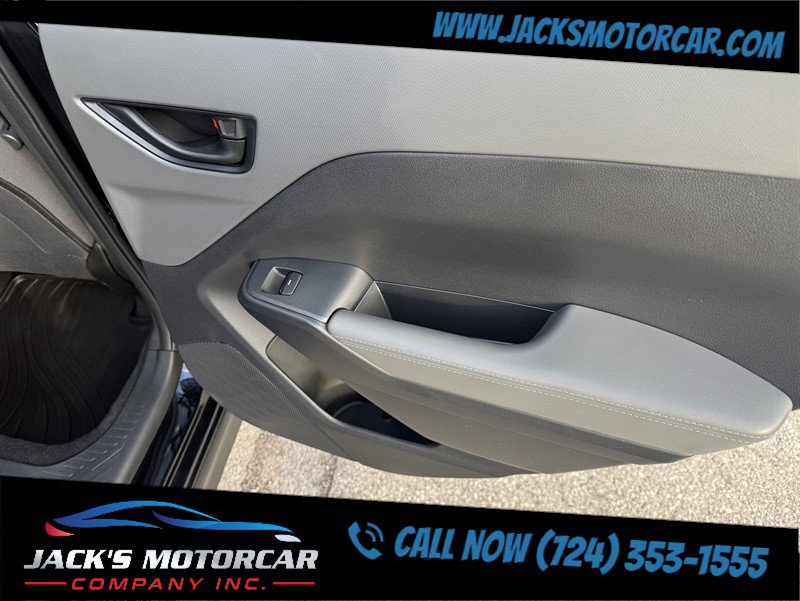 Used 2025 Subaru Crosstrek 2.5i Premium image 19