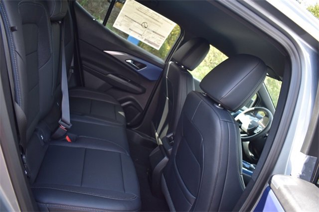 New 2026 Chevrolet Equinox EV LT w/ LPO, Blackout Package image 15