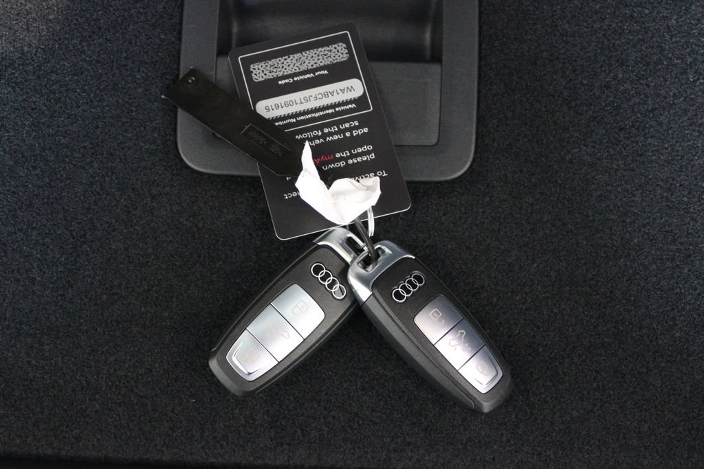 New 2026 Audi Q3 quattro 2.0T AWD/4WD image 29
