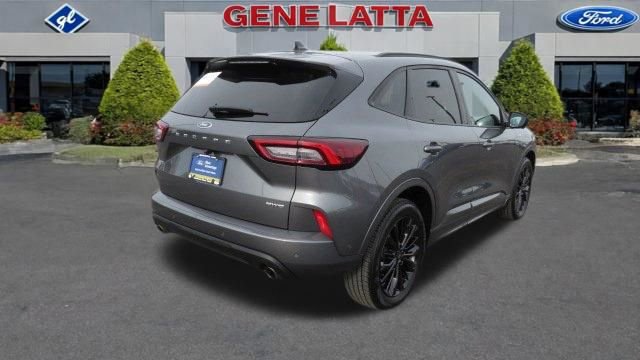 Certified 2023 Ford Escape ST-Line Elite w/ Premium Technology Package image 7