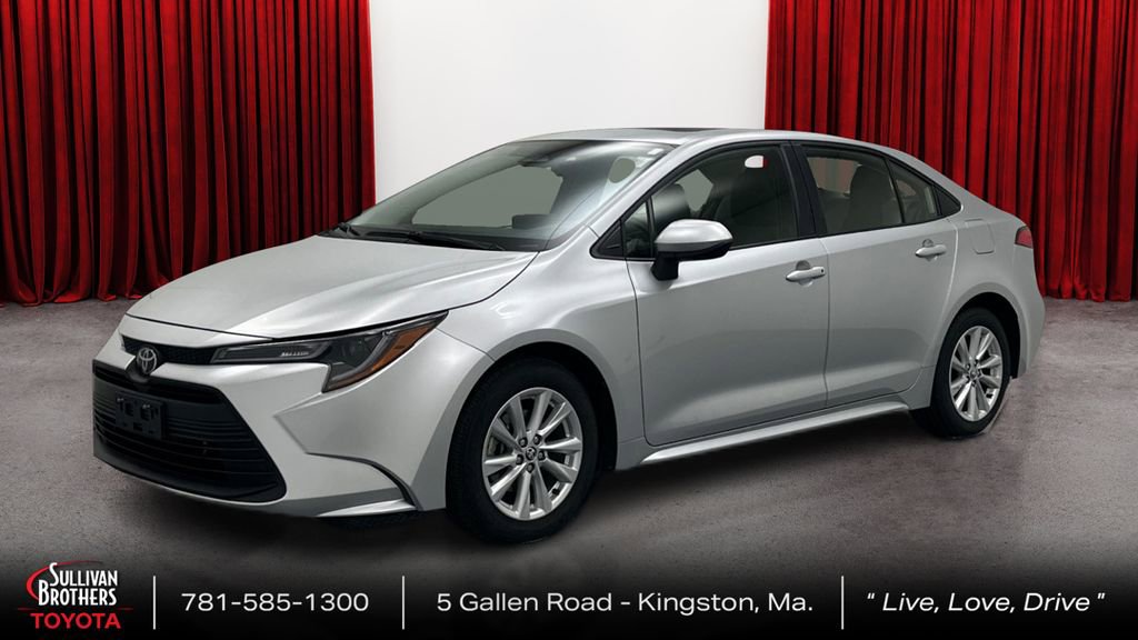 Used 2023 Toyota Corolla LE w/ LE Premium Package FWD image 1