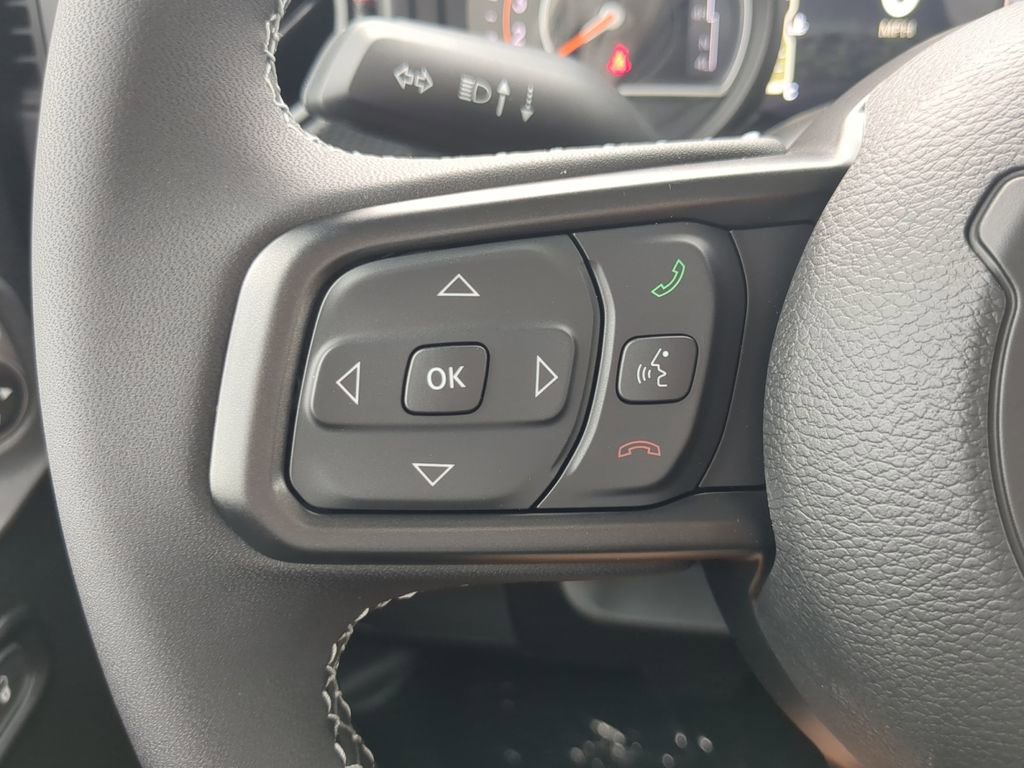 New 2025 Jeep Gladiator Rubicon image 9