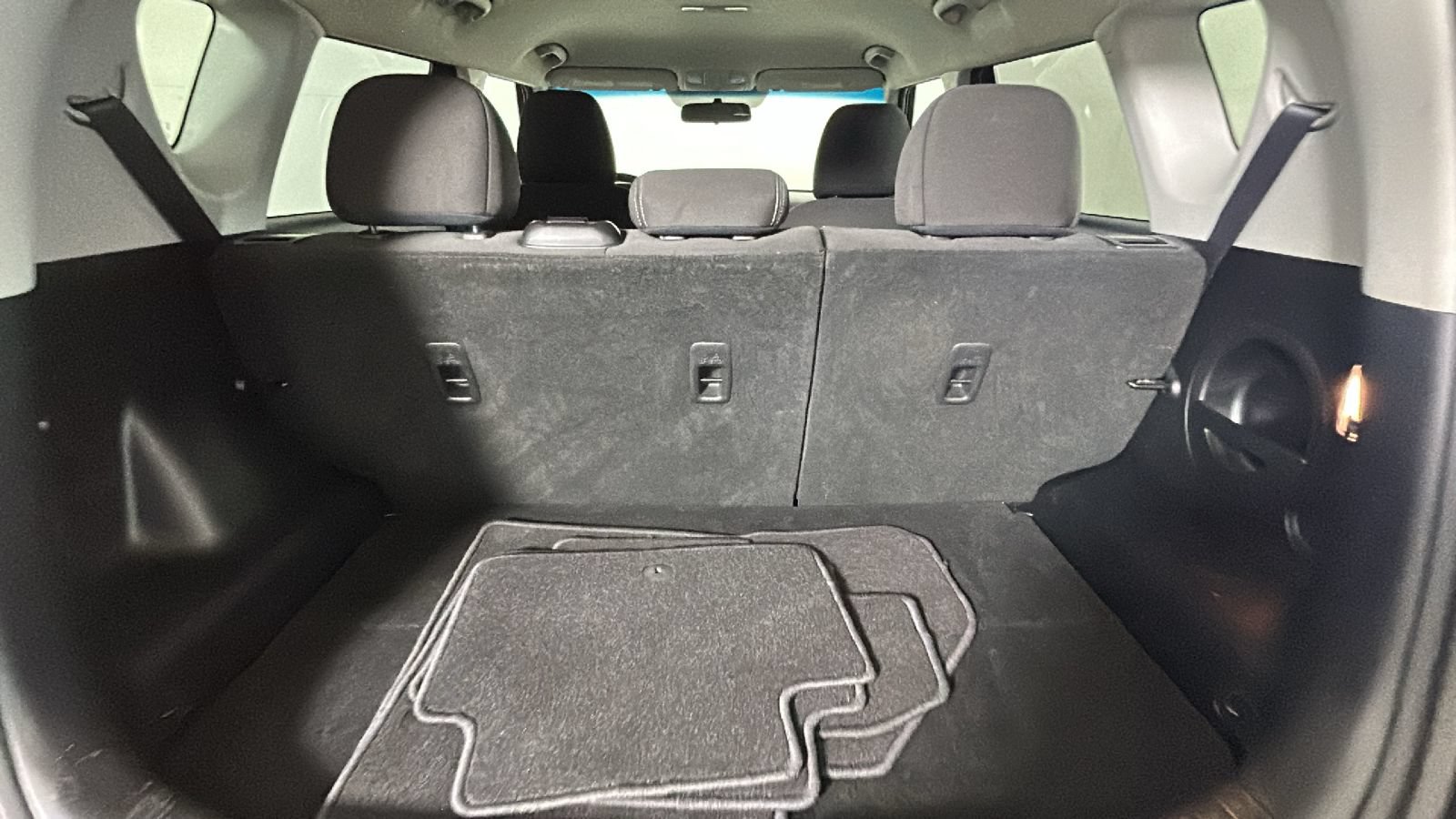 Used 2019 Kia Soul FWD image 33
