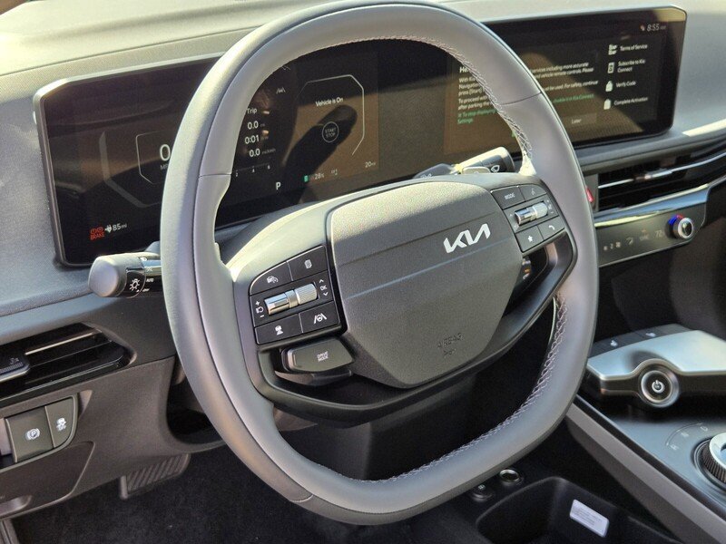 New 2026 Kia EV6 Light RWD image 10