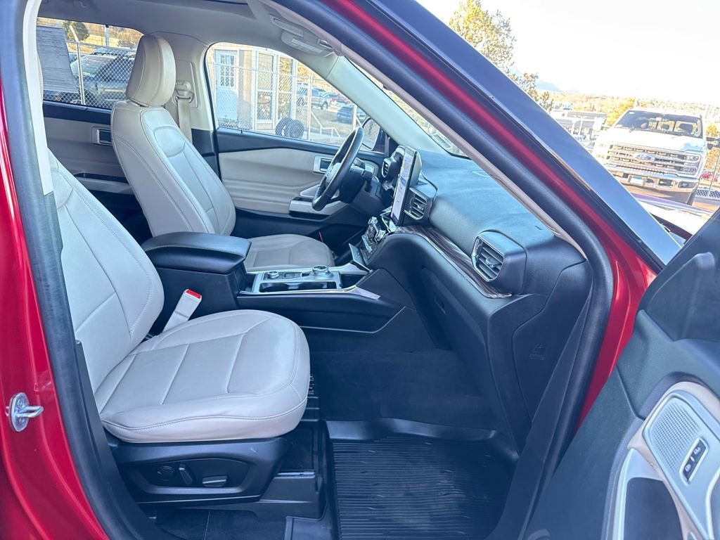 Certified 2023 Ford Explorer Limited w/ Limited Technology Package image 27