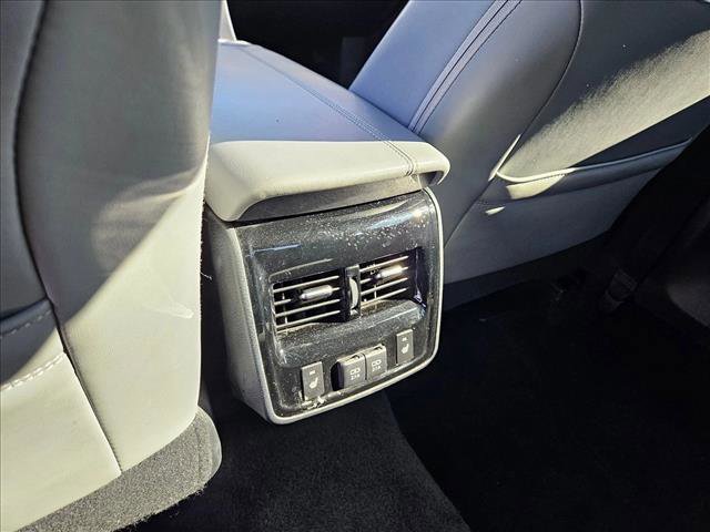 Used 2019 Toyota Avalon Limited w/ Advanced Safety Package image 18