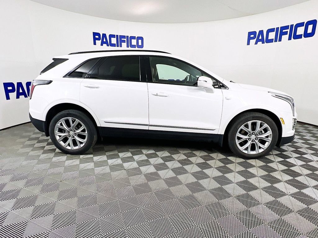 Used 2021 Cadillac XT5 Sportv w/ LPO, Floor Liner Package image 10