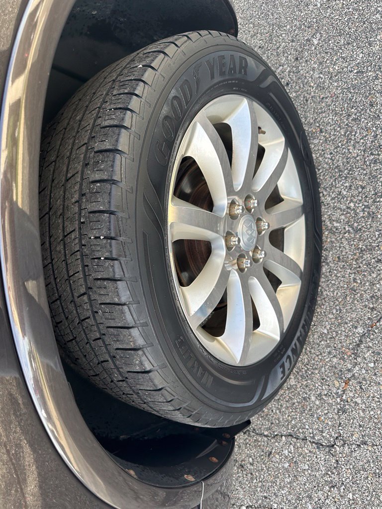 Used 2013 Buick Enclave Premium w/ Trailering Provision Package AWD/4WD image 19