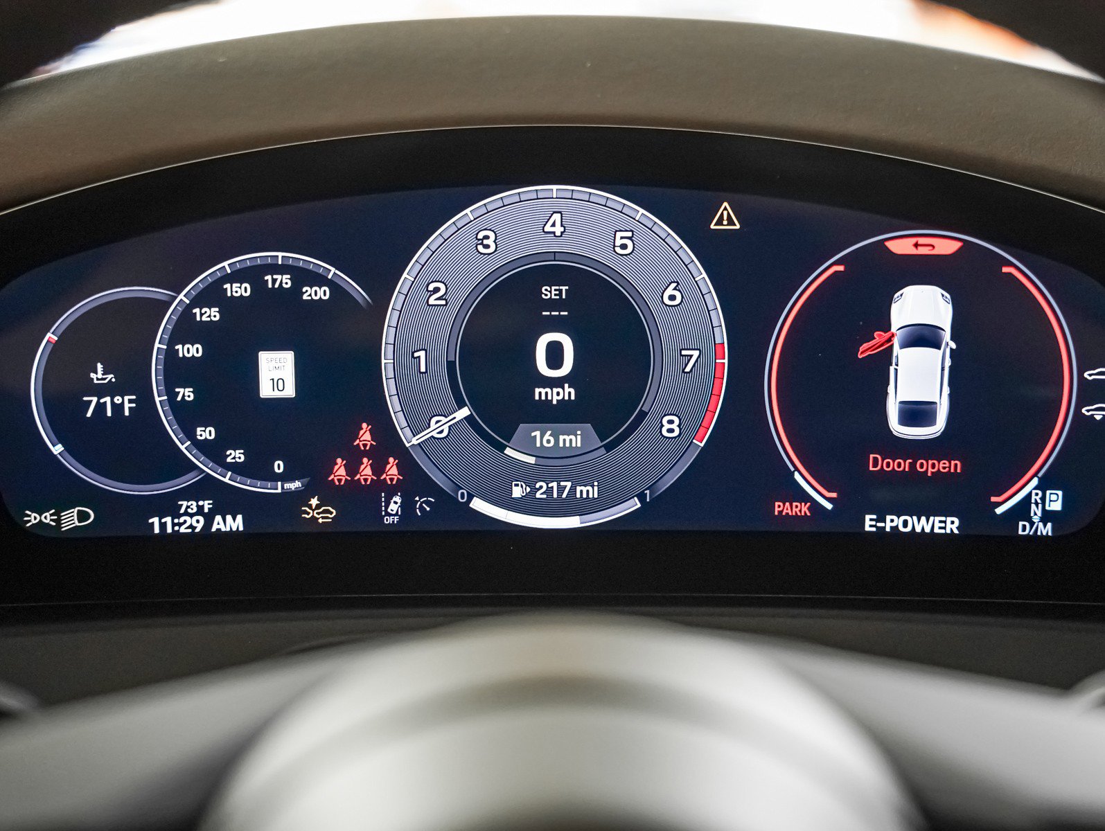 Certified 2025 Porsche Panamera 4S image 18