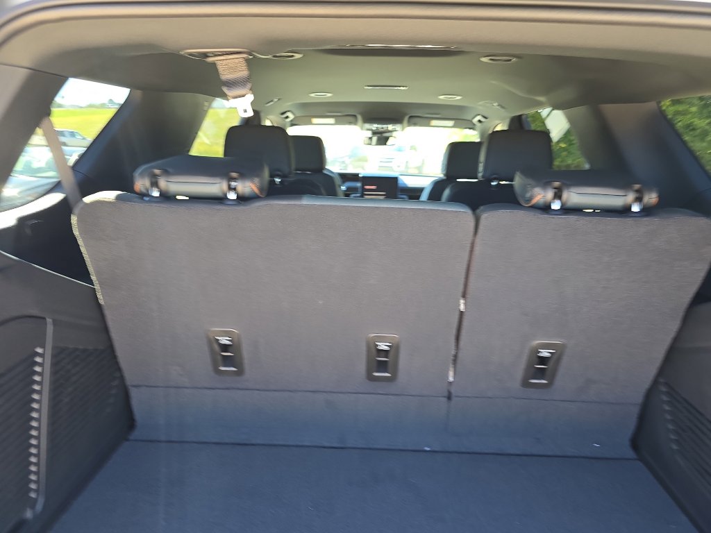 New 2026 GMC Yukon AT4 image 20
