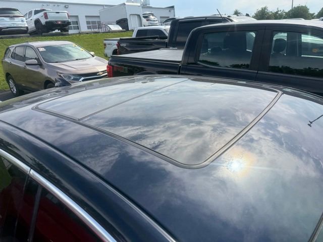 Used 2019 Chevrolet Impala Premier FWD image 2