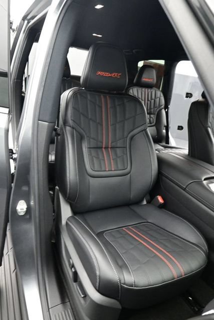 Used 2026 Nissan Armada PRO-4X w/ Captain's Chari Seat Package AWD/4WD image 16