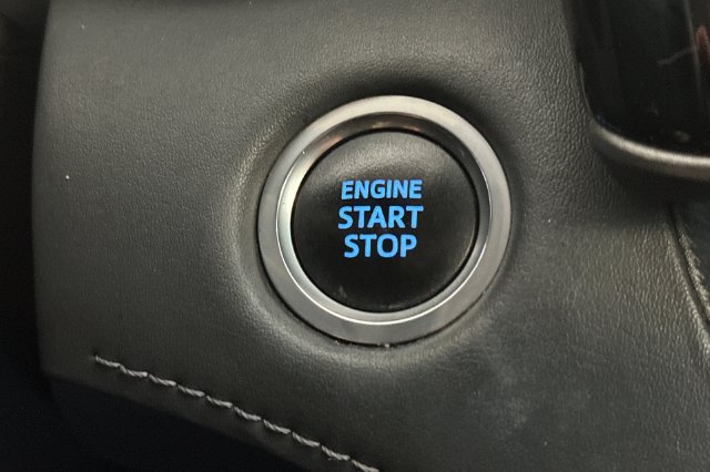 Used 2020 Toyota Highlander LE AWD/4WD image 27