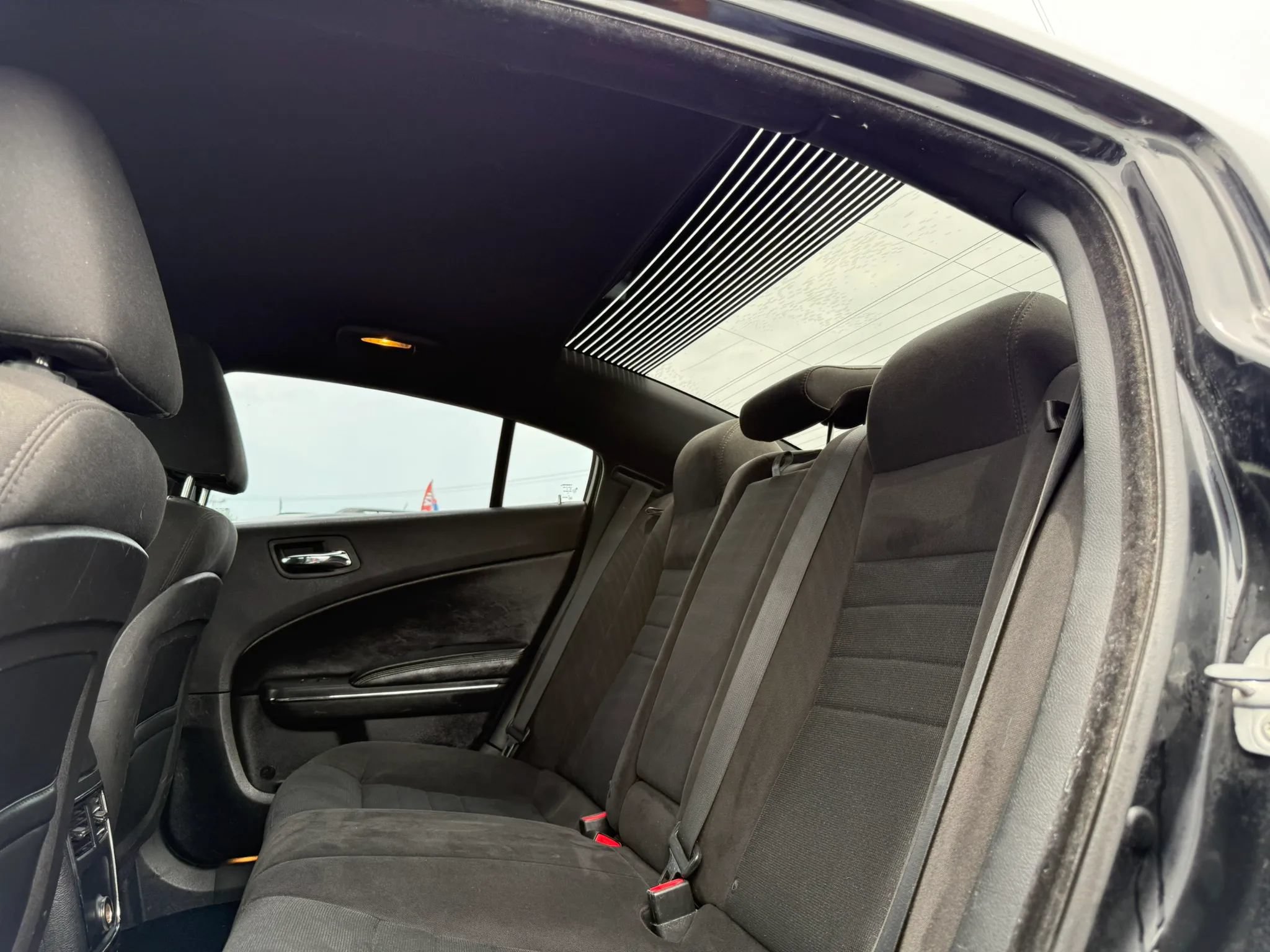 Used 2013 Dodge Charger SE RWD image 17
