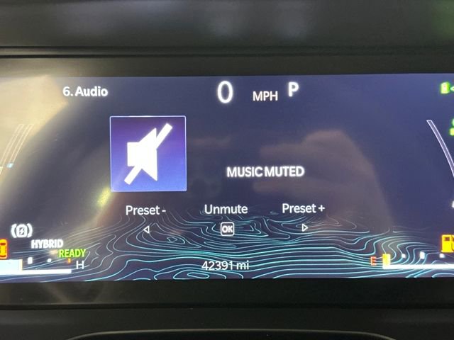 Used 2022 Jeep Grand Cherokee Trailhawk image 17
