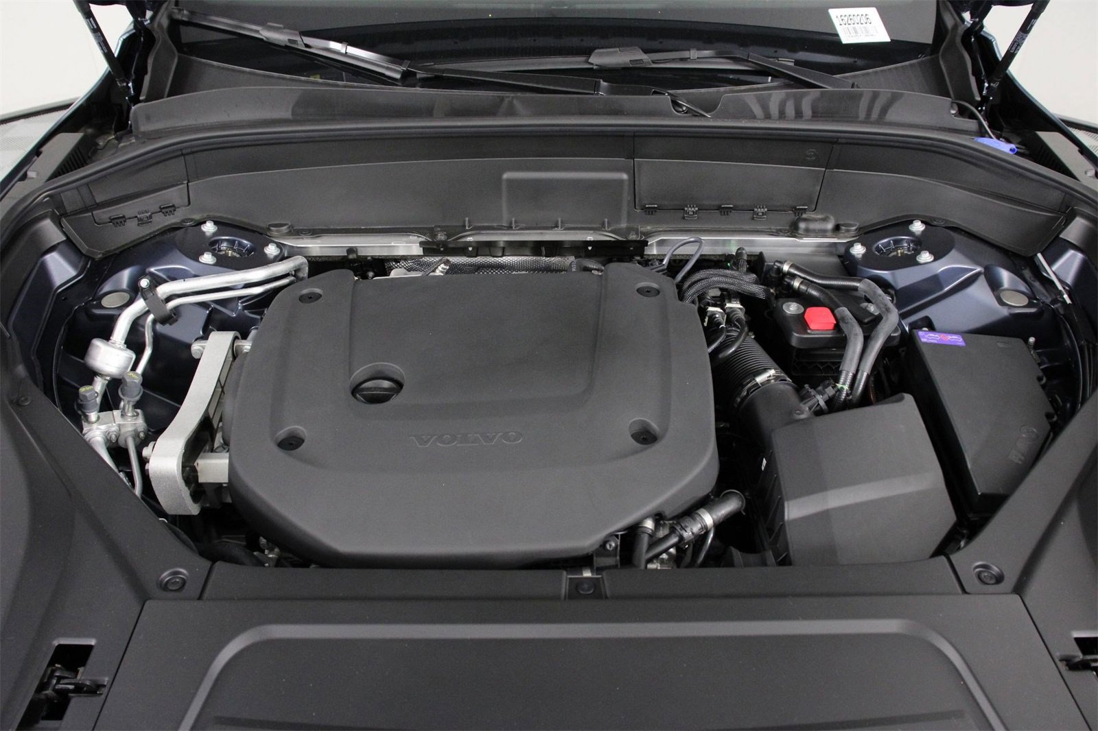 New 2026 Volvo XC90 B6 Plus w/ Protection Package Premier image 12