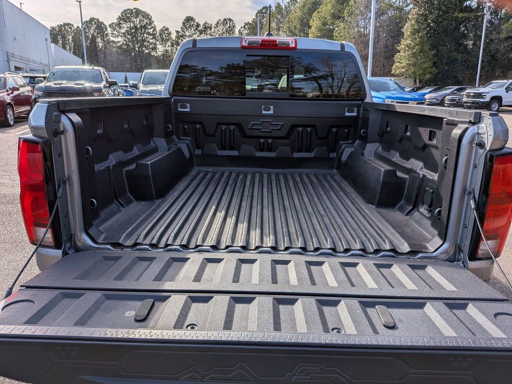 Used 2023 Chevrolet Colorado Z71 w/ Z71 Convenience Package 2 image 28