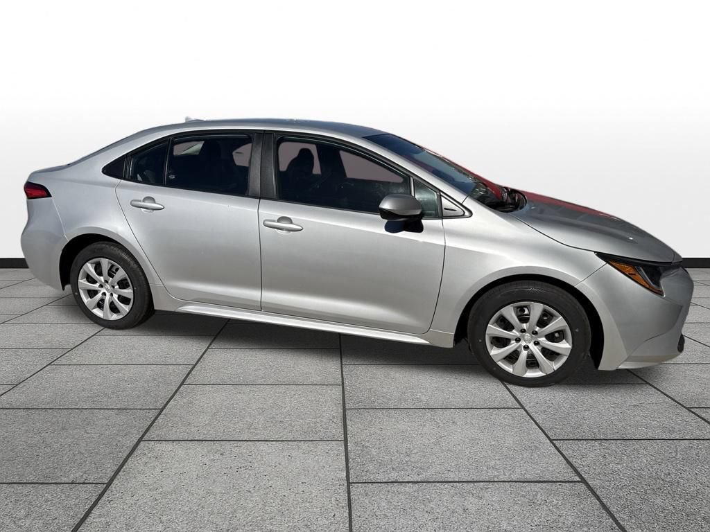 Used 2024 Toyota Corolla LE FWD image 34