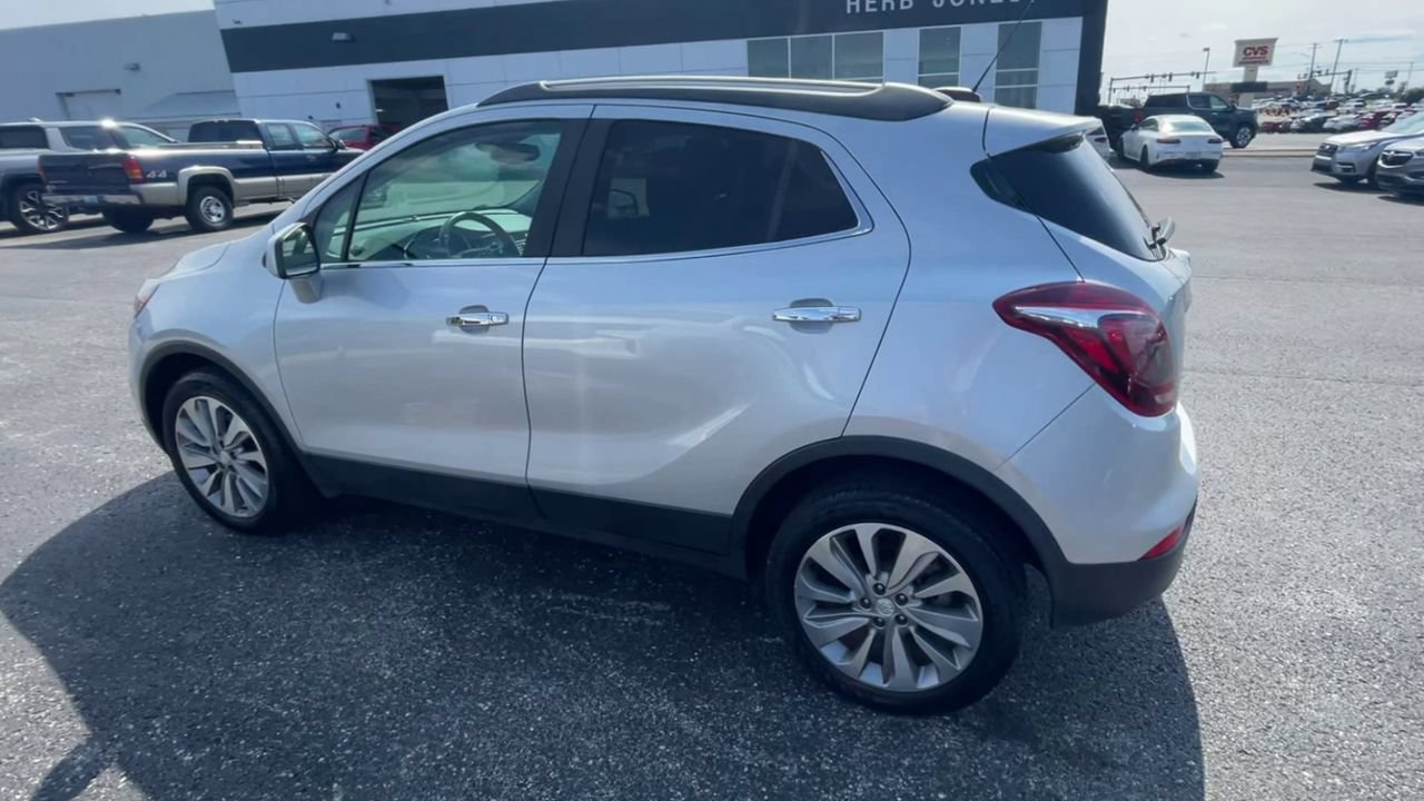 Used 2020 Buick Encore Preferred w/ Safety Package FWD image 7