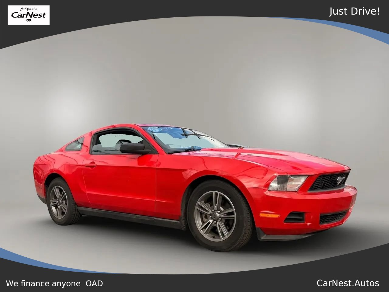 Used 2012 Ford Mustang Premium RWD image 1