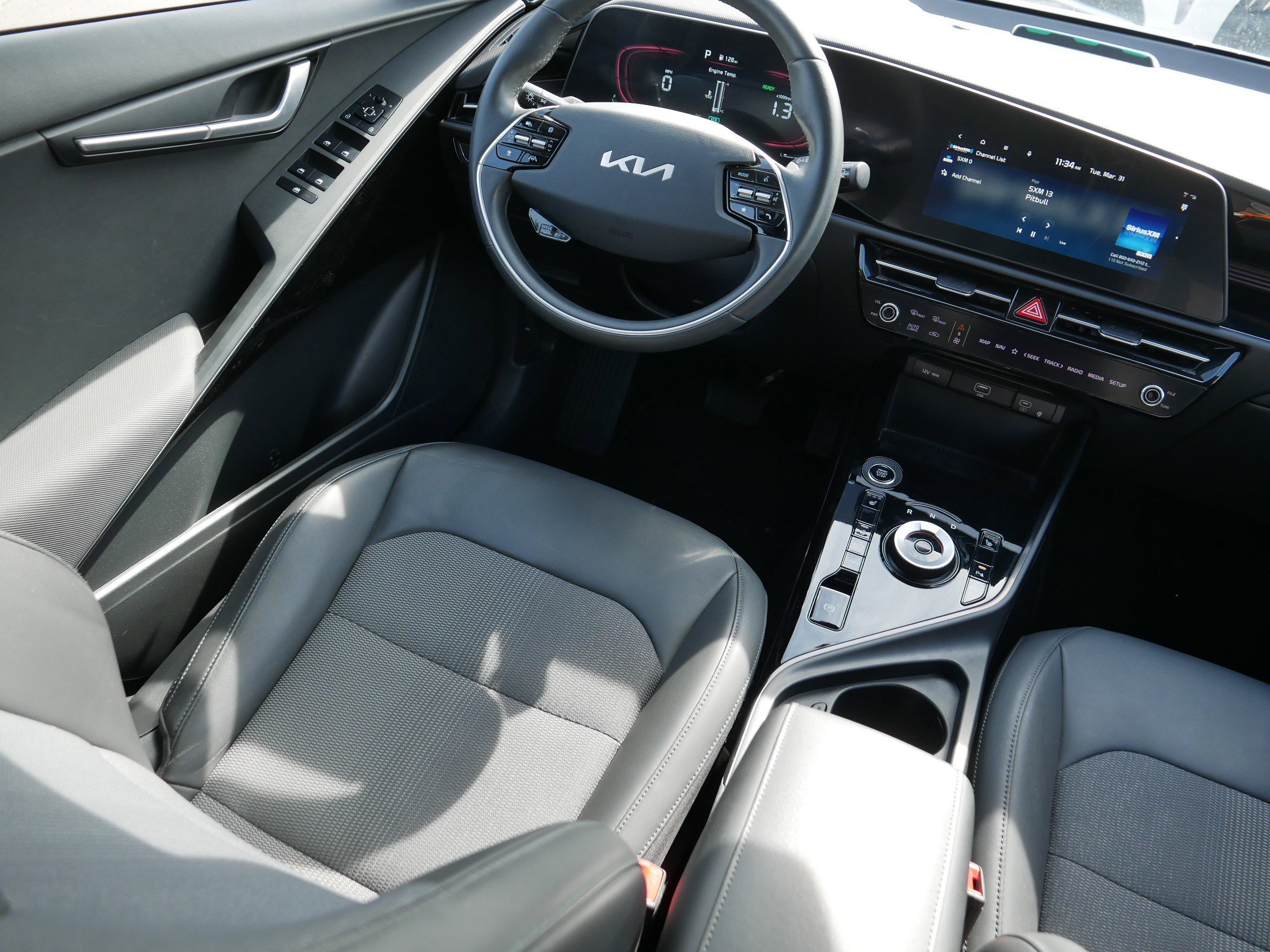 Certified 2023 Kia Niro EX w/ EX Cold Weather Package image 9