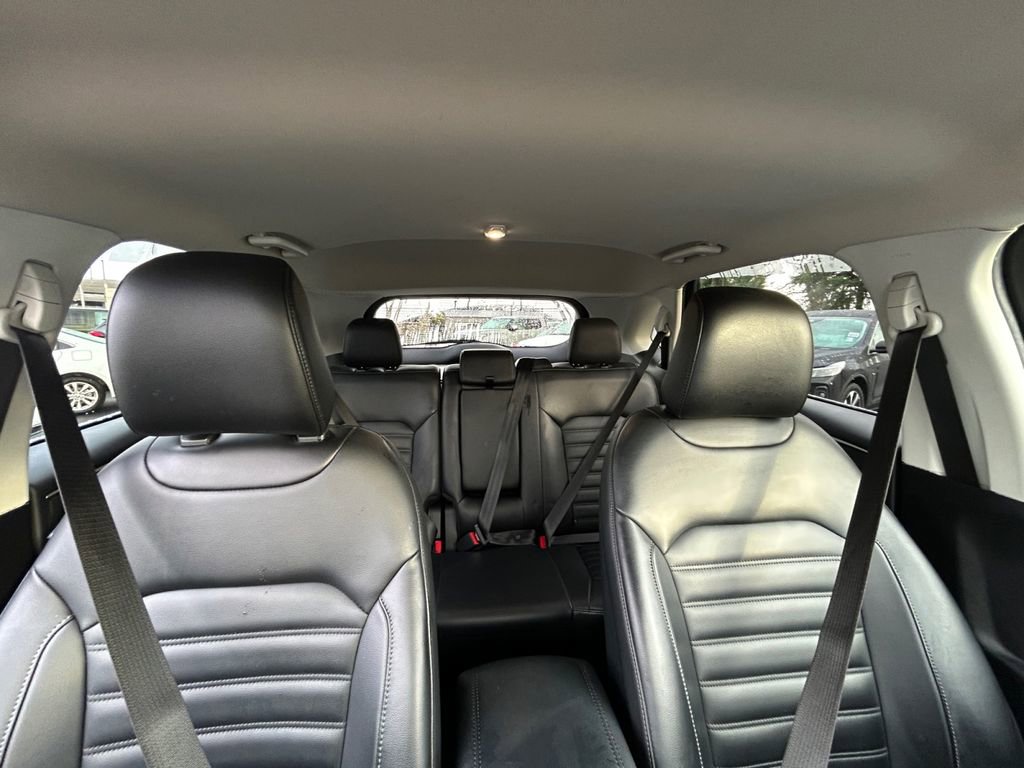 Used 2022 Ford Edge SEL w/ Cargo Accessory Package image 27