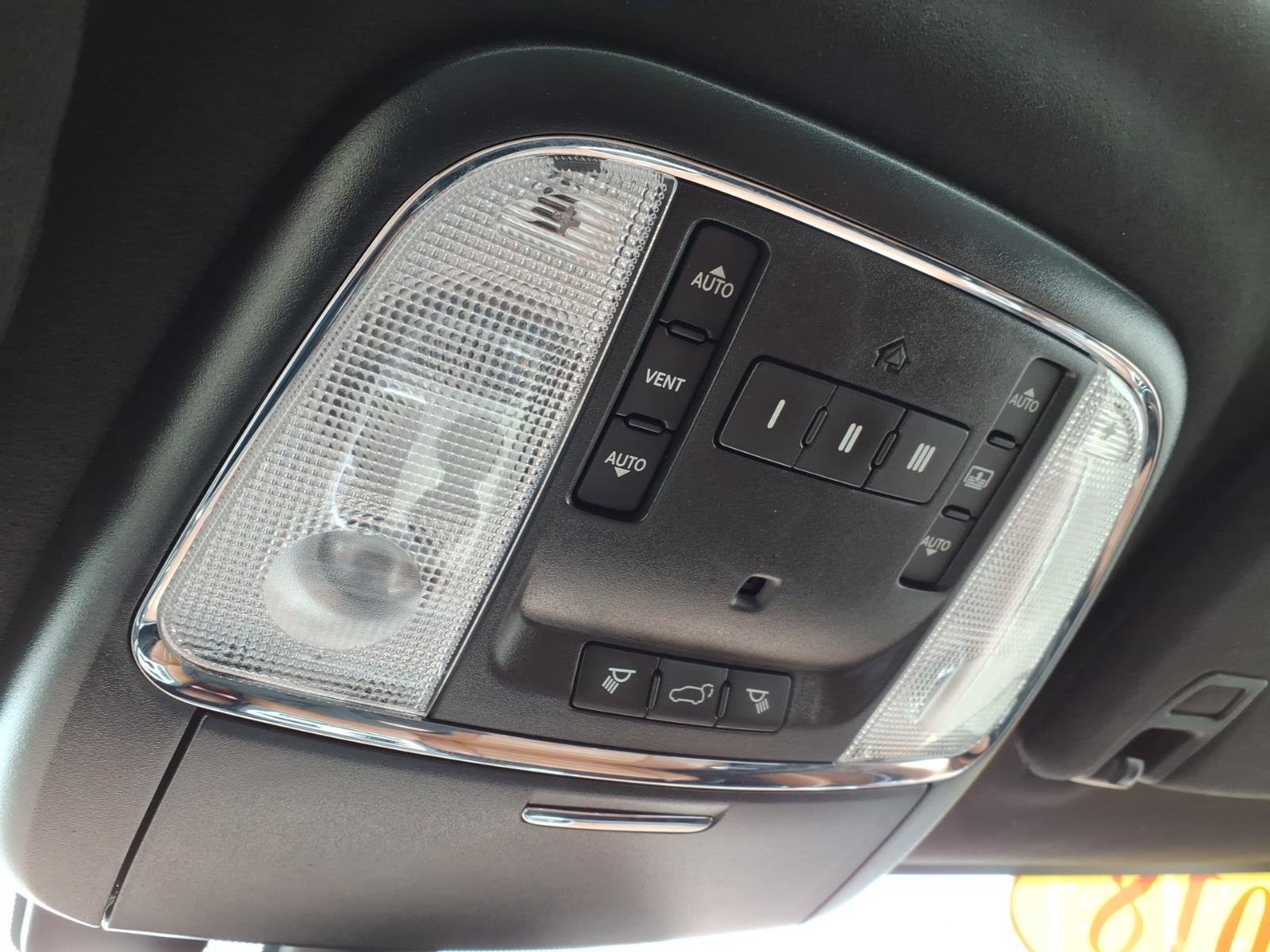 Used 2018 Jeep Grand Cherokee Summit image 25