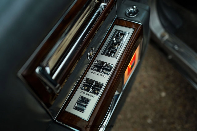 Used 1986 Cadillac Brougham Brougham image 61