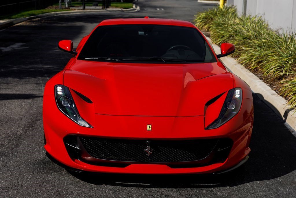 Used 2019 Ferrari 812 Superfast image 8
