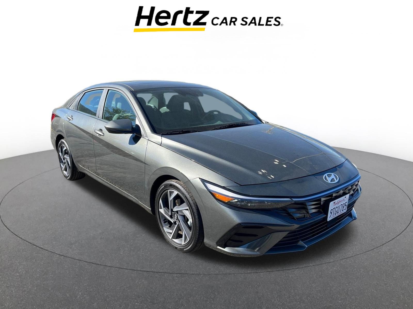 Used 2025 Hyundai Elantra SEL image 1