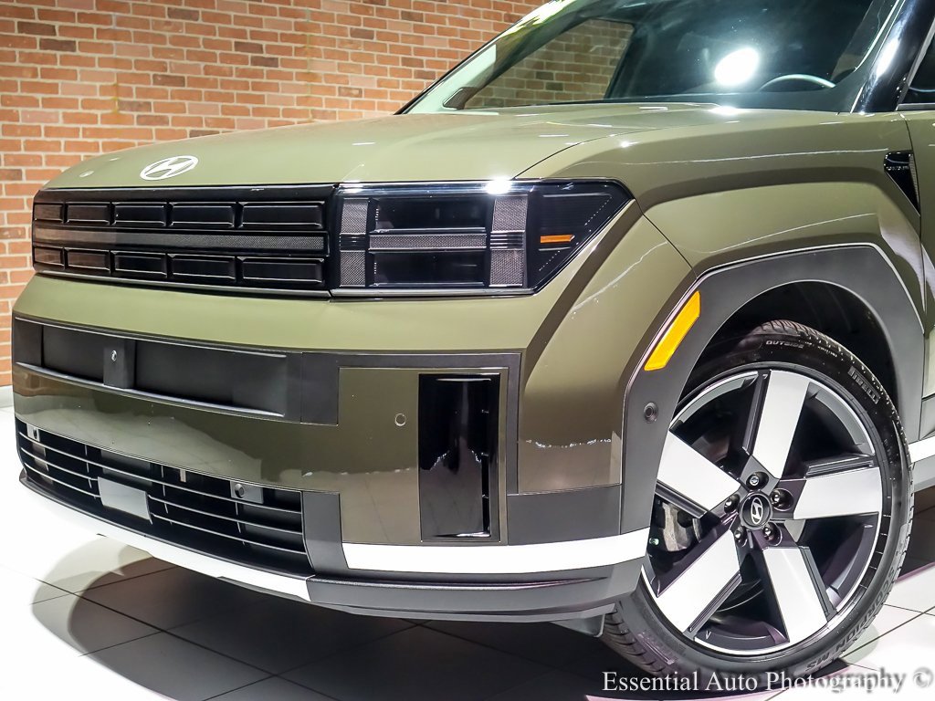 Used 2024 Hyundai Santa Fe Limited image 4