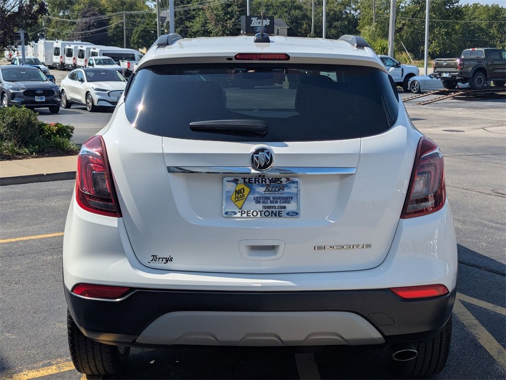 Used 2019 Buick Encore Preferred image 4