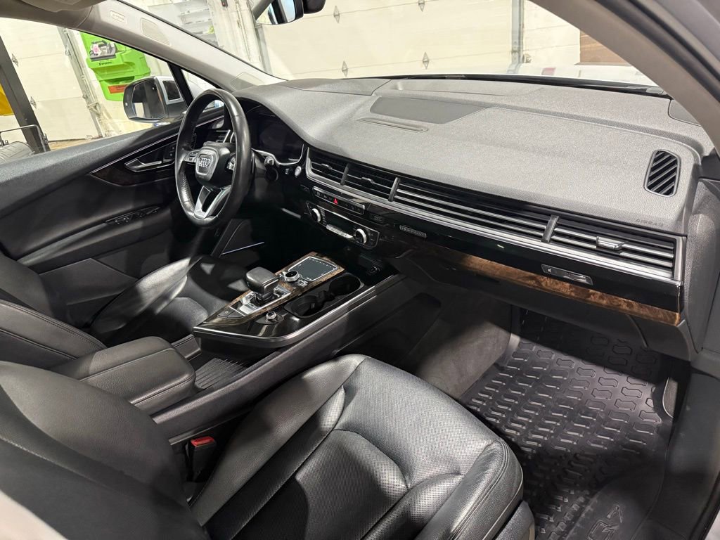 Used 2018 Audi Q7 3.0T Prestige w/ Prestige Package image 15