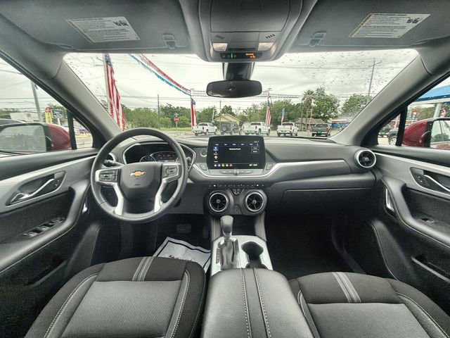 Certified 2025 Chevrolet Blazer LT AWD/4WD image 19
