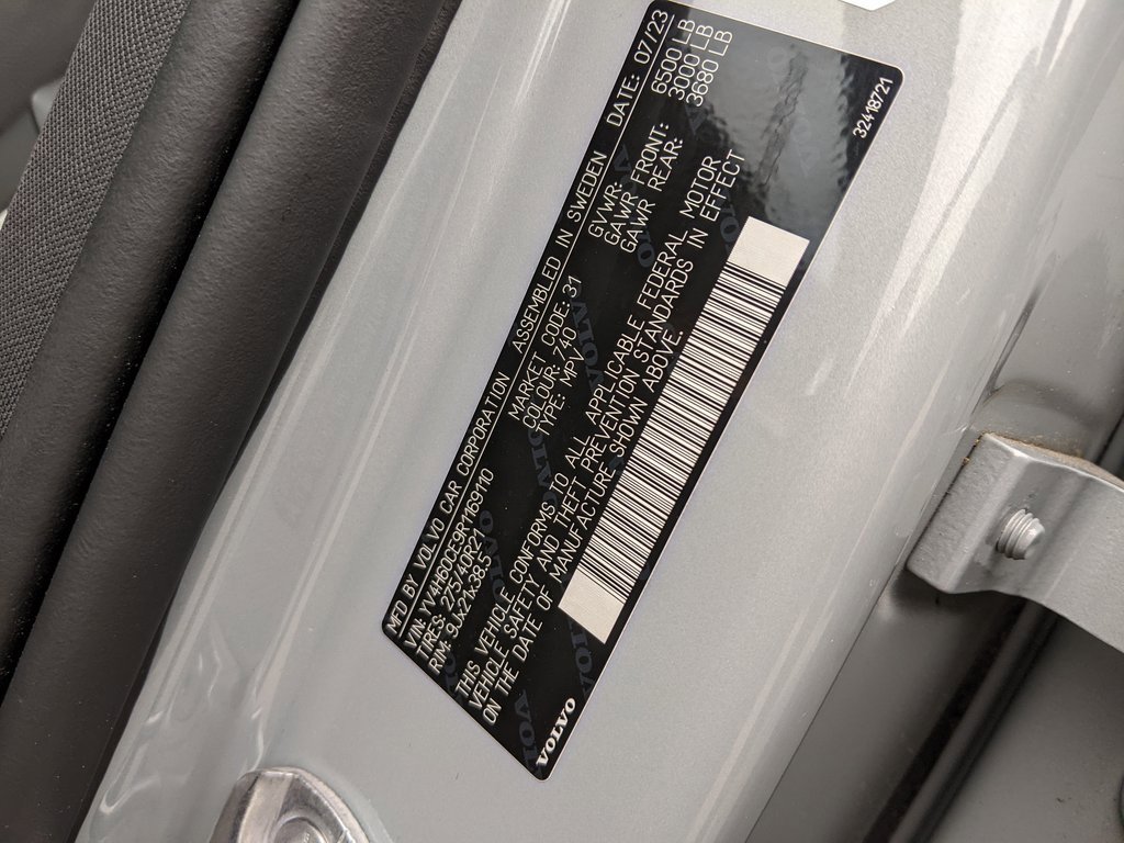 Certified 2024 Volvo XC90 T8 Plus w/ Protection Package Premier image 30