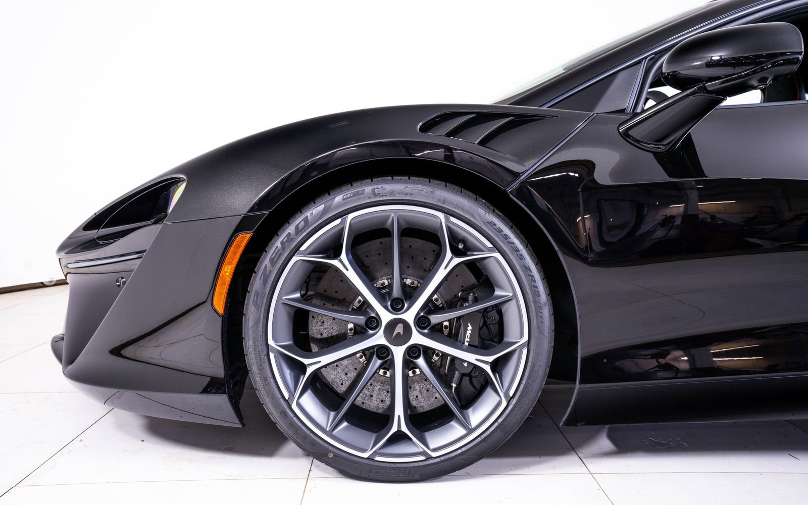 New 2026 McLaren Artura RWD image 12