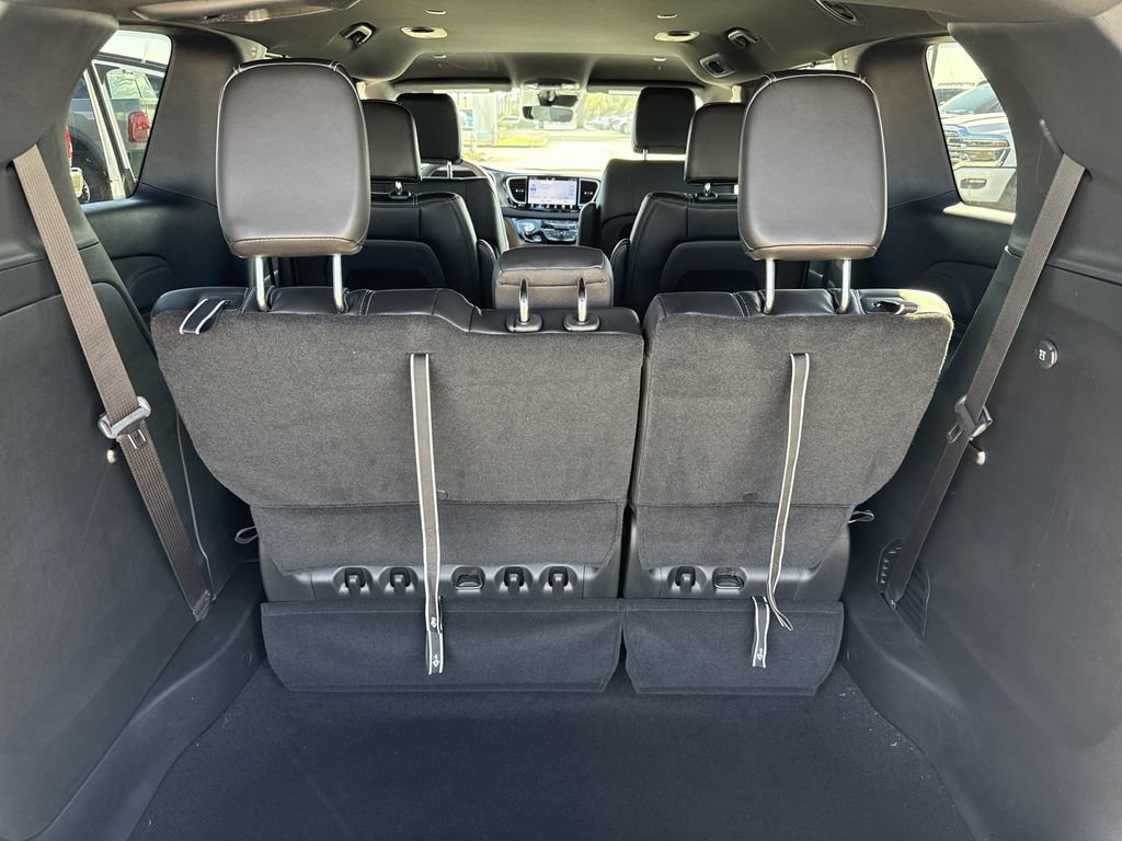 New 2026 Chrysler Voyager LX FWD image 29