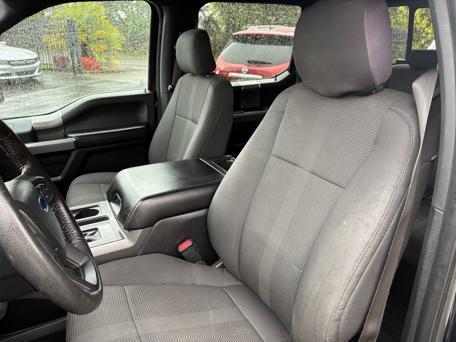 Used 2016 Ford F150 XLT w/ Equipment Group 302A Luxury AWD/4WD image 13